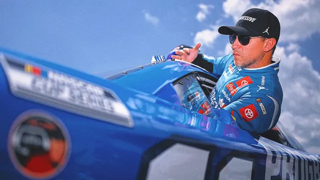 Denny Hamlin and Kyle Larson Neck-and-Neck as Leading Contenders for 2025 Dover NASCAR Race