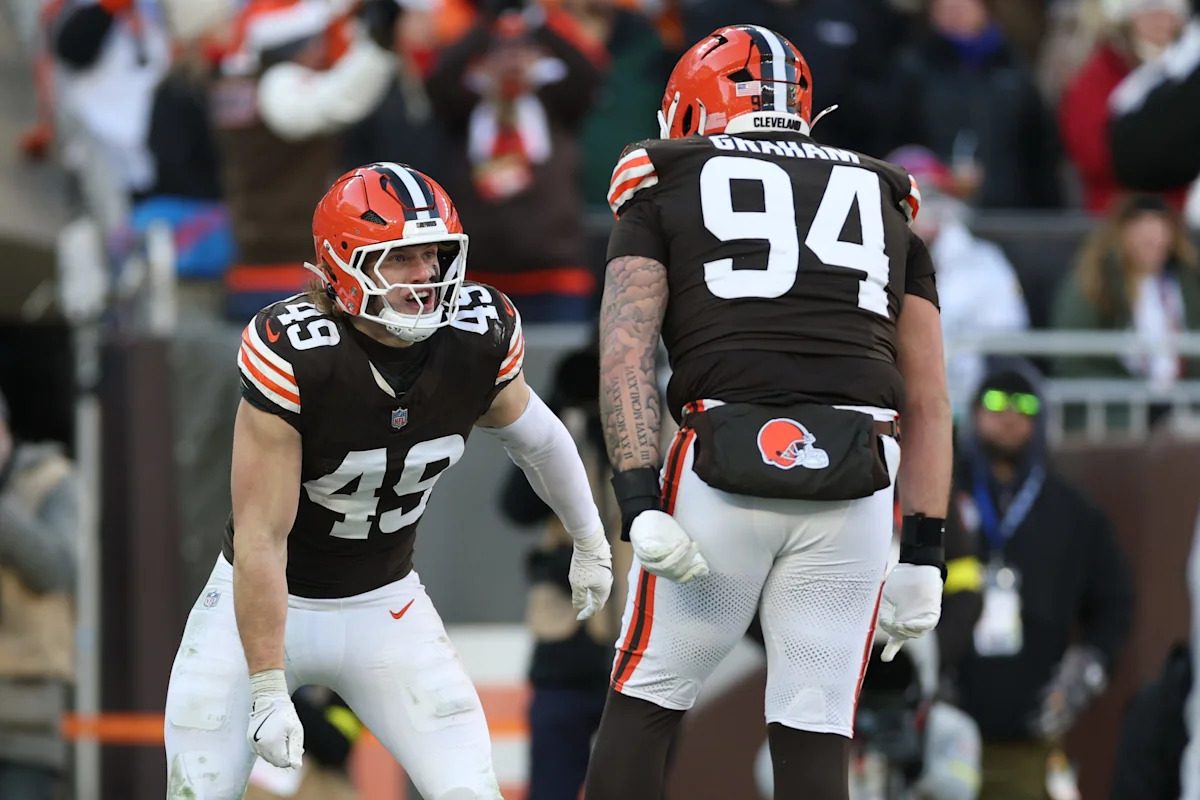 Sonny Styles, No. 7 NFL Draft Pick, Models Game After Rookie Sensation Carson Schwesinger