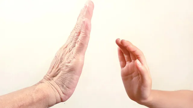 Skin Buckles with Age: Mechanical Stress Explains 90% of Wrinkle Formation