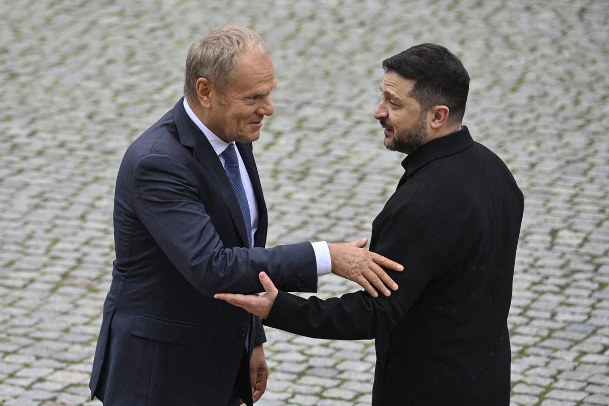 Poland Warns of Russian Drone Strikes as Carpathian Eight Summit Addresses Hybrid Threats