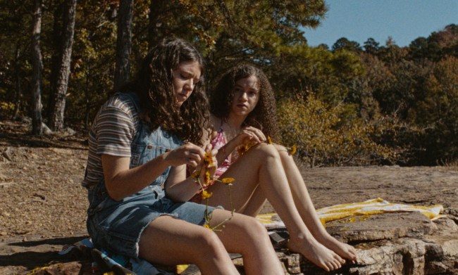 “Mouse” Trailer: Sophie Okonedo Shines in New Drama Exploring Teenage Friendship and Identity