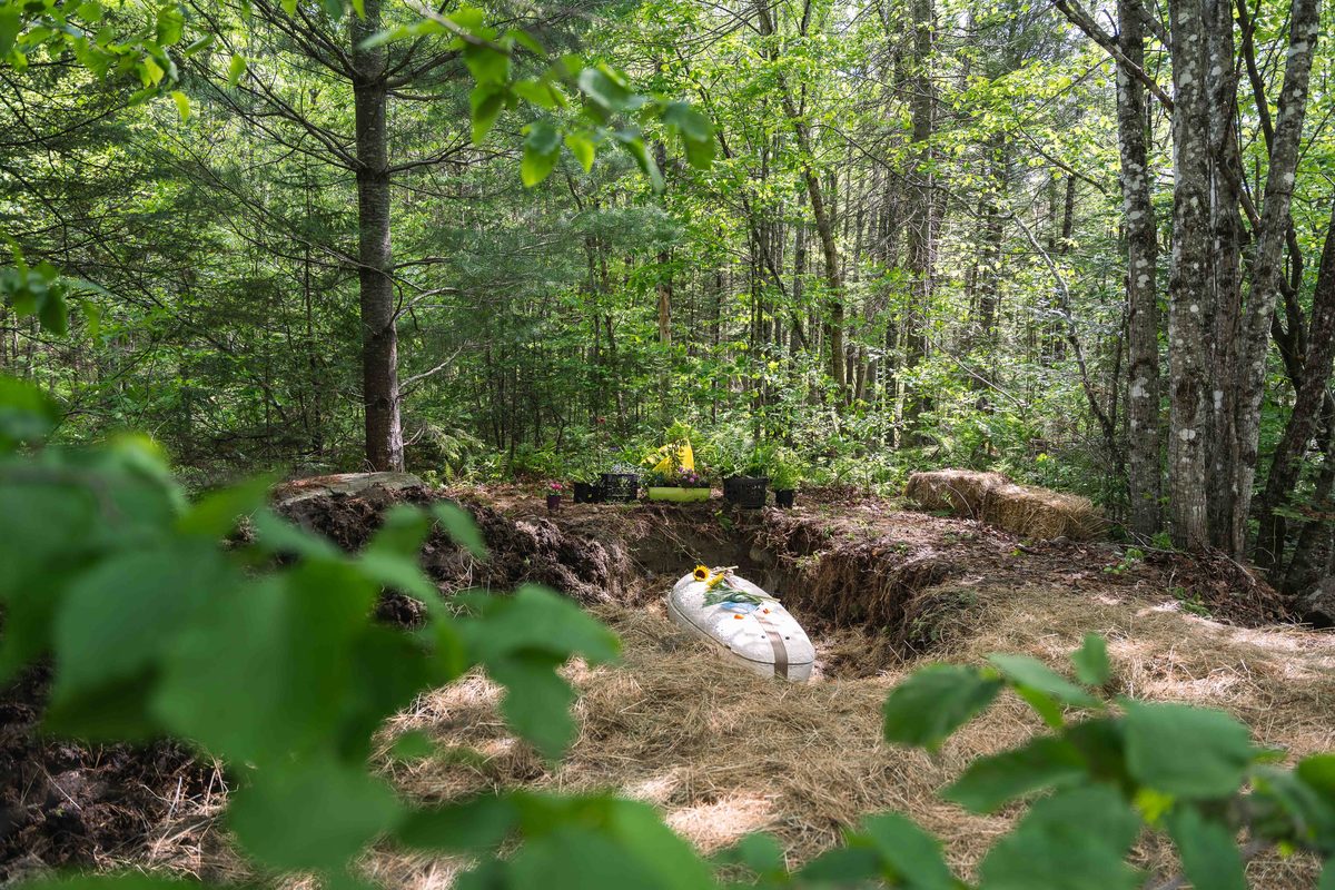 First Mushroom Mycelium Casket Used in North America Marks Green Burial Milestone