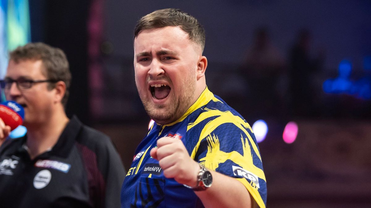 Luke Littler’s Stunning 10-2 Triumph Marks a New Era at World Matchplay 2025
