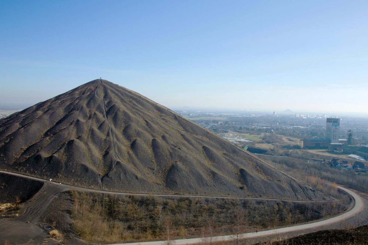 Breakthrough Discovery: New Sedimentary Rock Formed from Old Slag Heaps