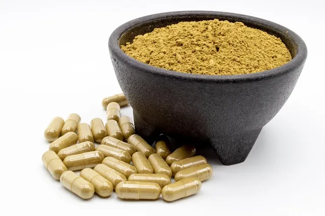 Kratom and 7-OH Use Surges, Overwhelming US Addiction Centers