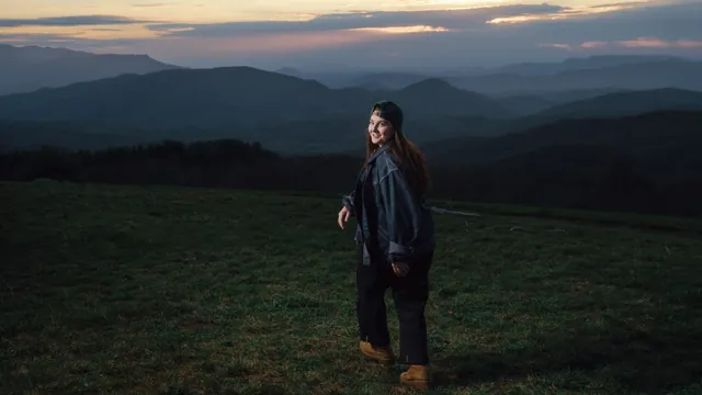 Katie Pruitt's 'Fools for the Fleeting': Navigating Heartbreak and Societal Upheaval