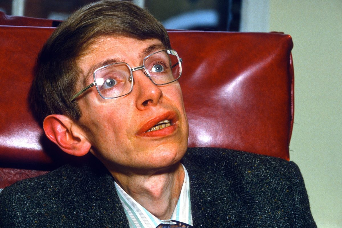 Stephen Hawking Biography Reassesses Later Life and Scientific Contributions
