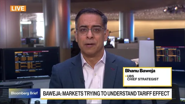 UBS Strategist Warns Against Overly Optimistic Earnings Projections Amid Economic Uncertainty