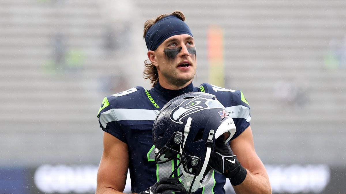 Seahawks Wide Receiver Jake Bobo Out for Season with Knee Injury