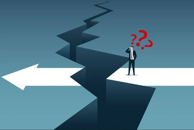 Navigating Leadership Challenges: Understanding When to Solve and When to Accept