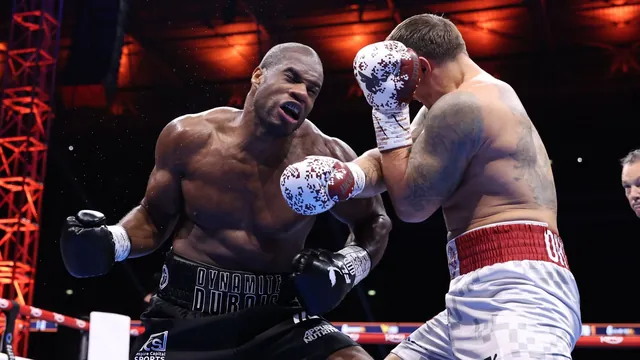 Warren Highlights Dubois’ Path to Redemption by Emulating Usyk’s Tactics