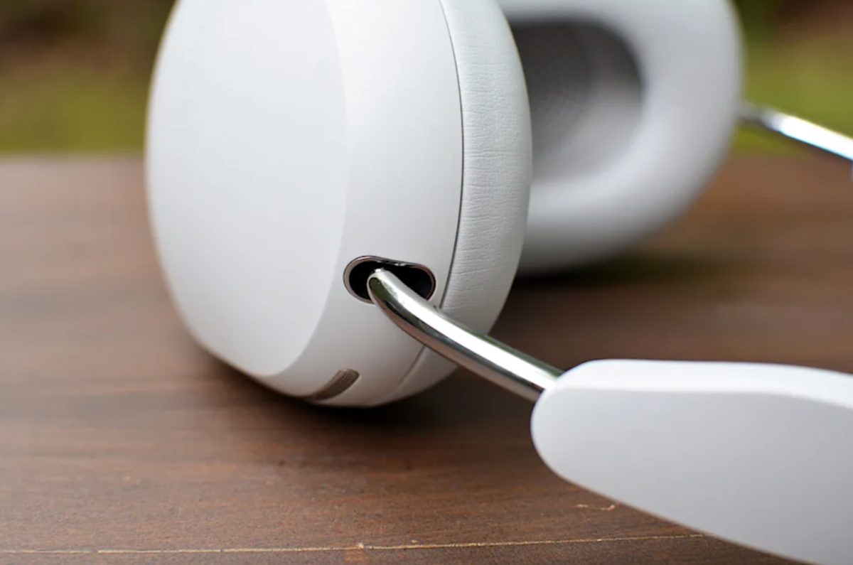 Sonos Retains CEO Amidst Massive Restructuring and App Overhaul