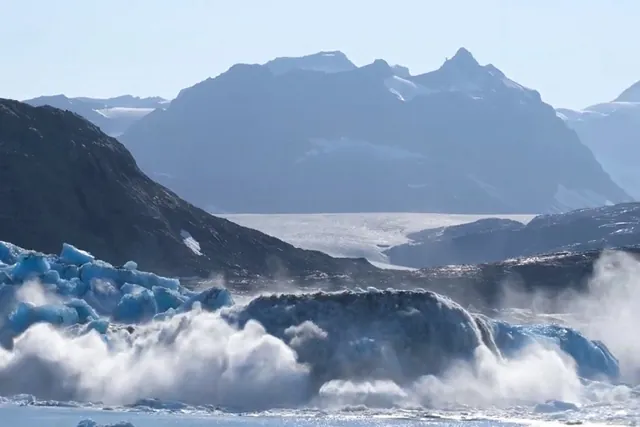 Greenland Meltwater Fuels European Heatwaves, Study Finds